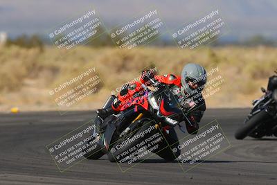 media/Nov-06-2023-Moto Forza (Mon) [[ce023d0744]]/3-Intermediate Group/Session 3 (Turn 16)/